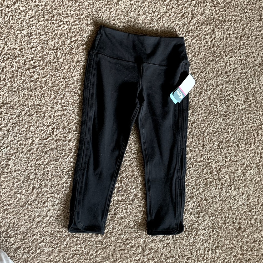 Girls’ M (7/8) Capri leggings Black